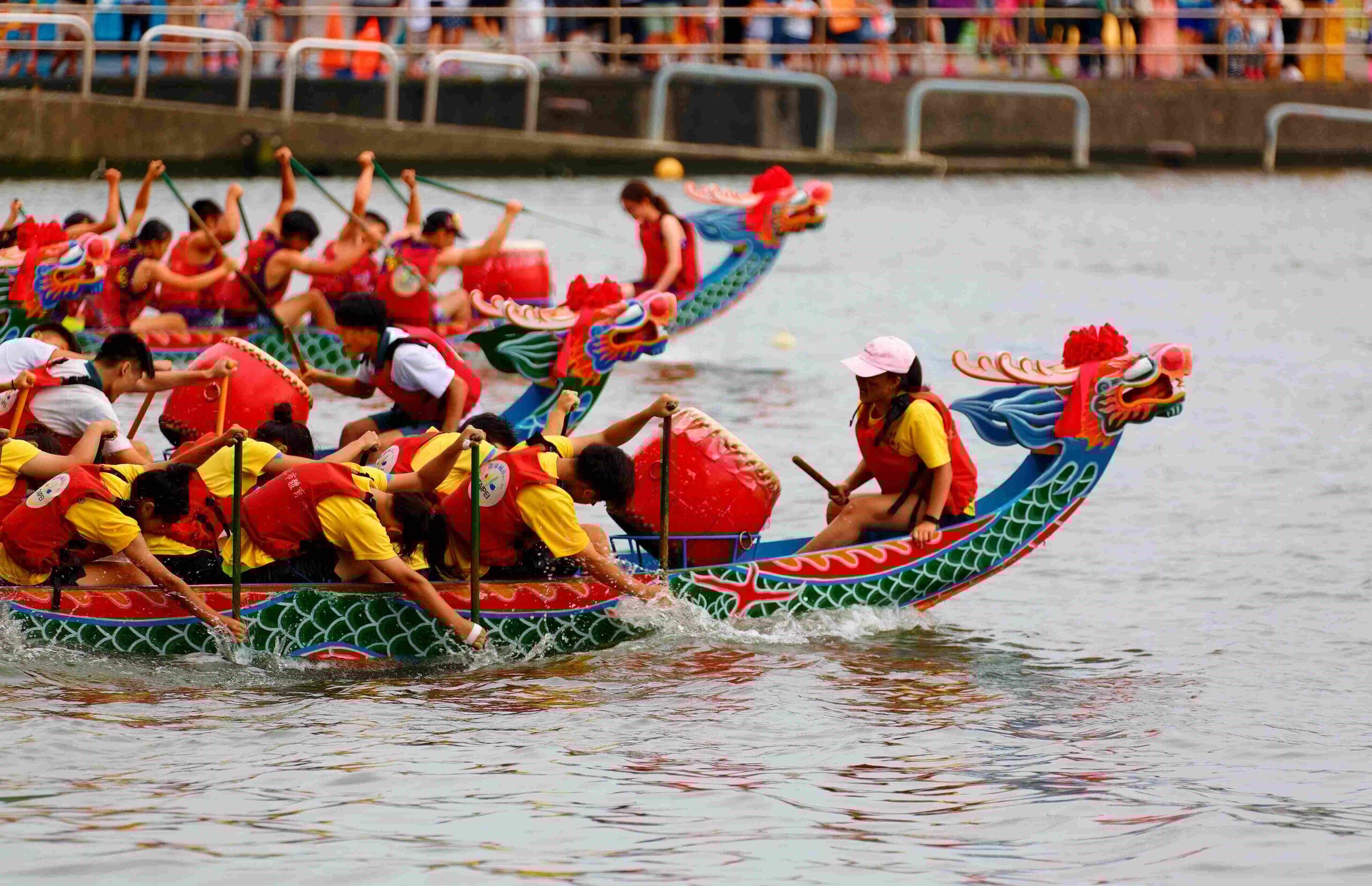 Dragon Boat Racing